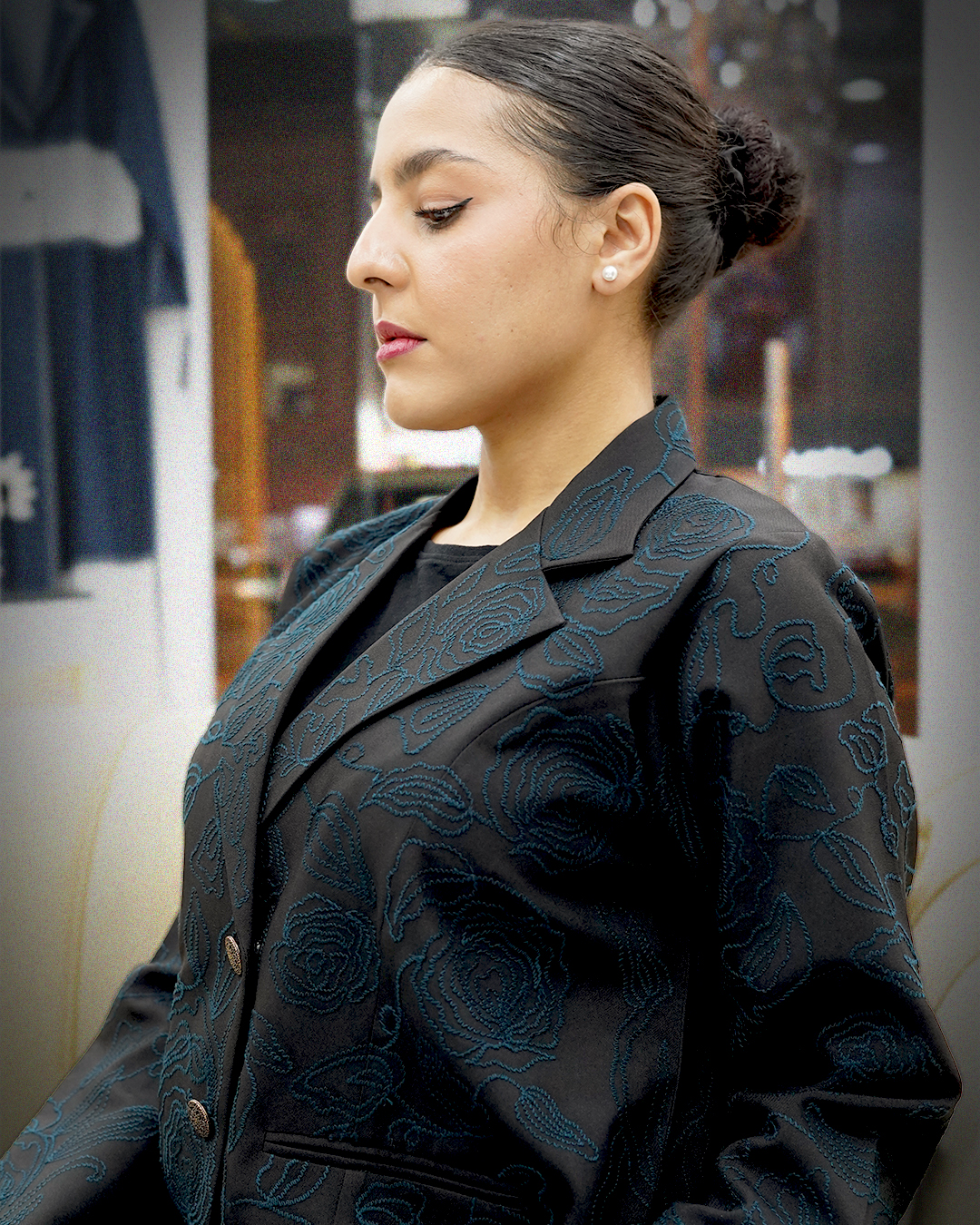 High-Neck Abaya in Wow Fabric - Image 4