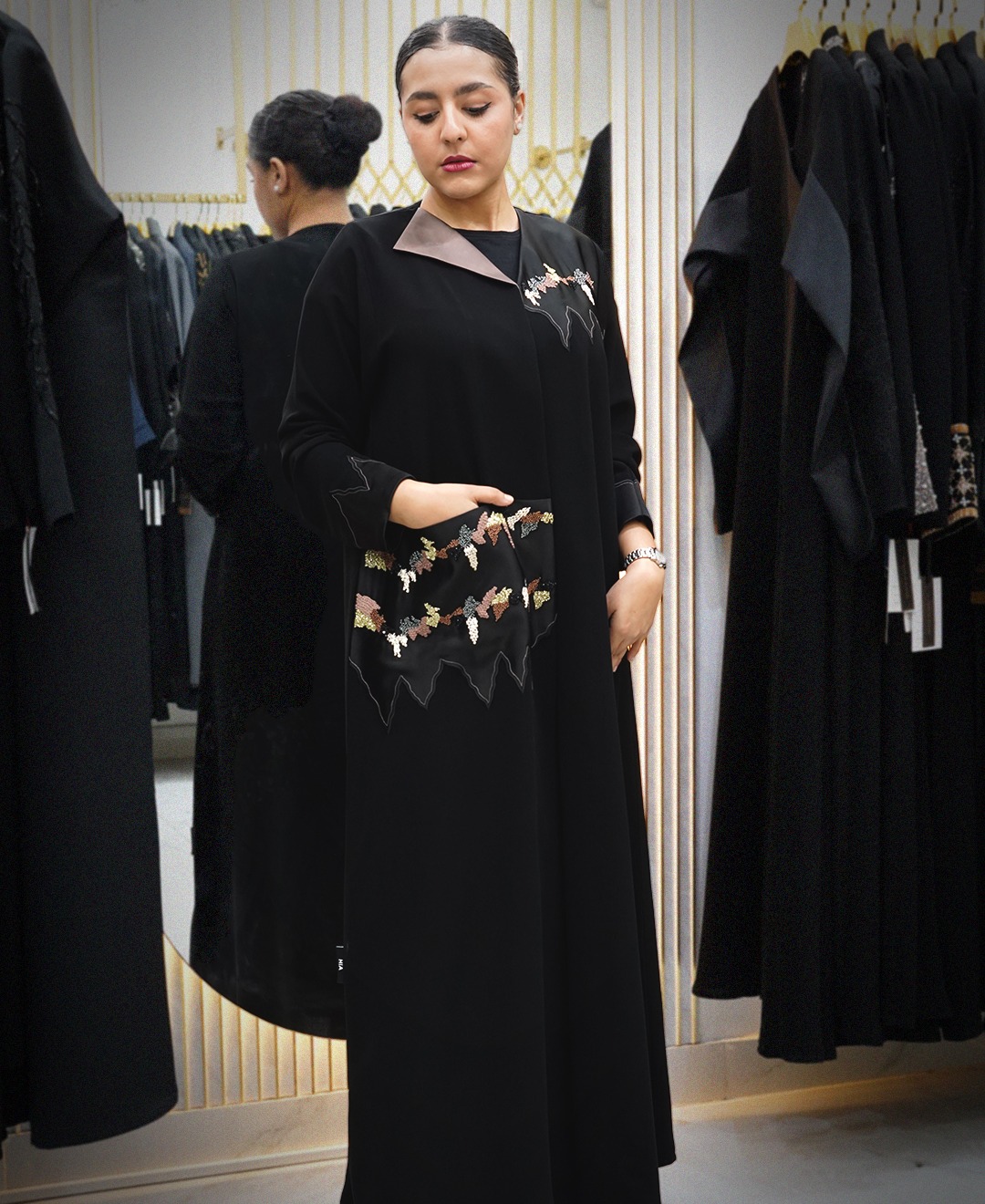 Handwork Abaya with Pocket Detail - Image 3